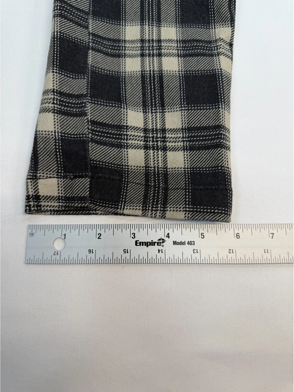 Urban Outfitters Men's Pajama Pants Straight Plaid Flat Front Size L Black White
